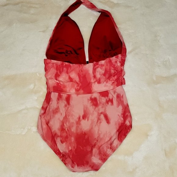NWOT Contours by Coco Reef Tie dye one piece halter swimsuit. Size 10/34 D - Picture 4 of 7